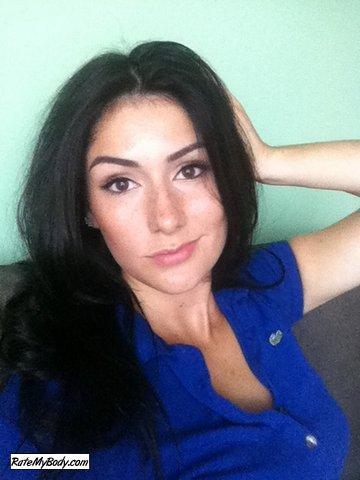bella889