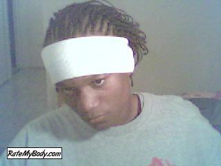 BkLyN_OuTlAw