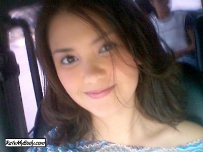 bralessgirl