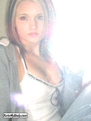 CaronaGirl