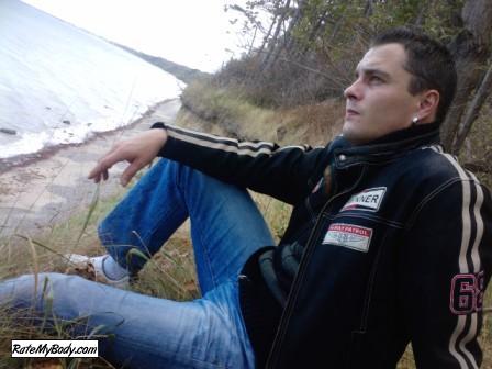 chrisHRO