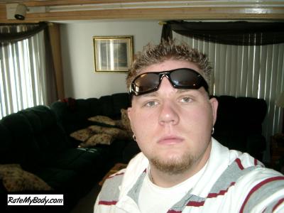 GMCGUY04