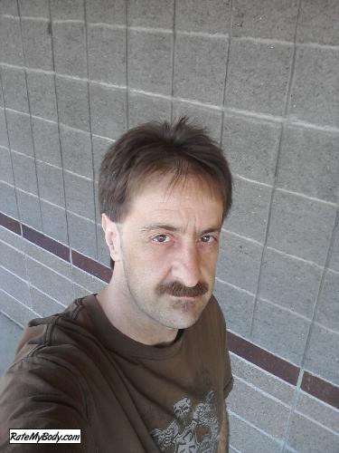 Gonzolooking
