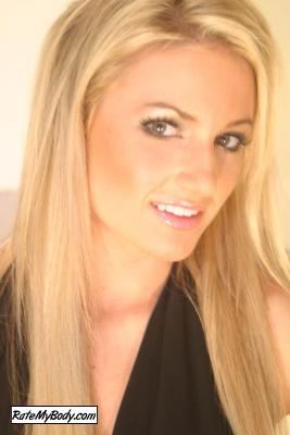 HotBlondeValley