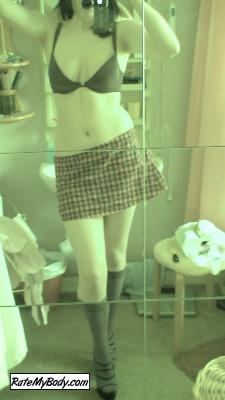 Janine90_