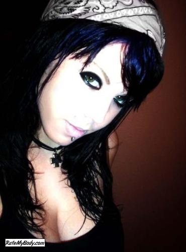 LaUrAXp