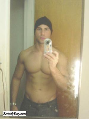 muscledshorty