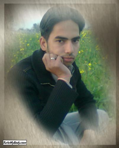 Qamar399