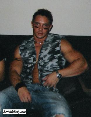 shirtless36