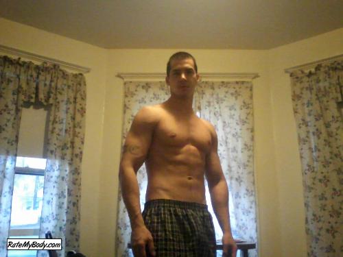 TommyGunz1985